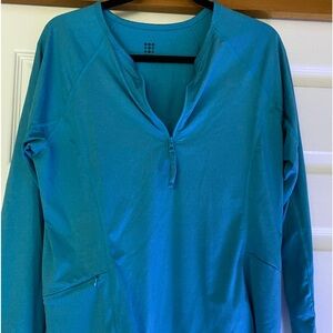 Title Nine wicking pullover shirt